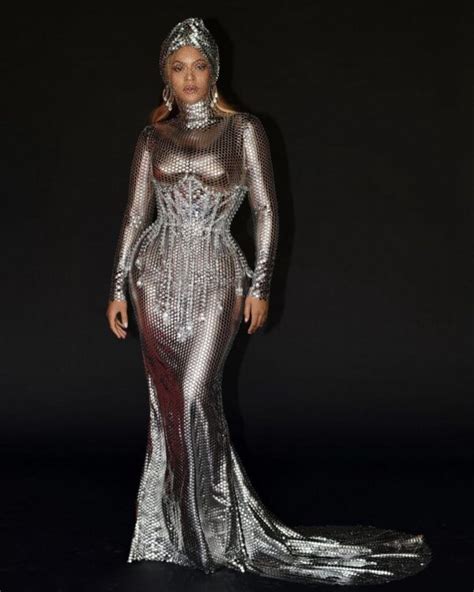 beyonce burberry